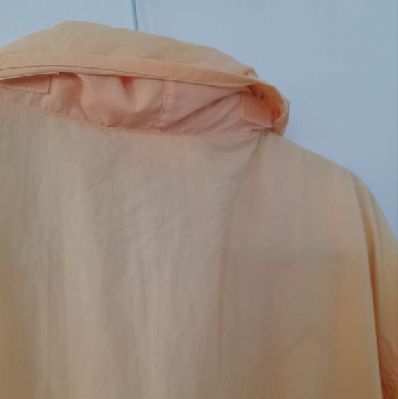 Vintage Peach Windbreaker - Picture 5 of 7